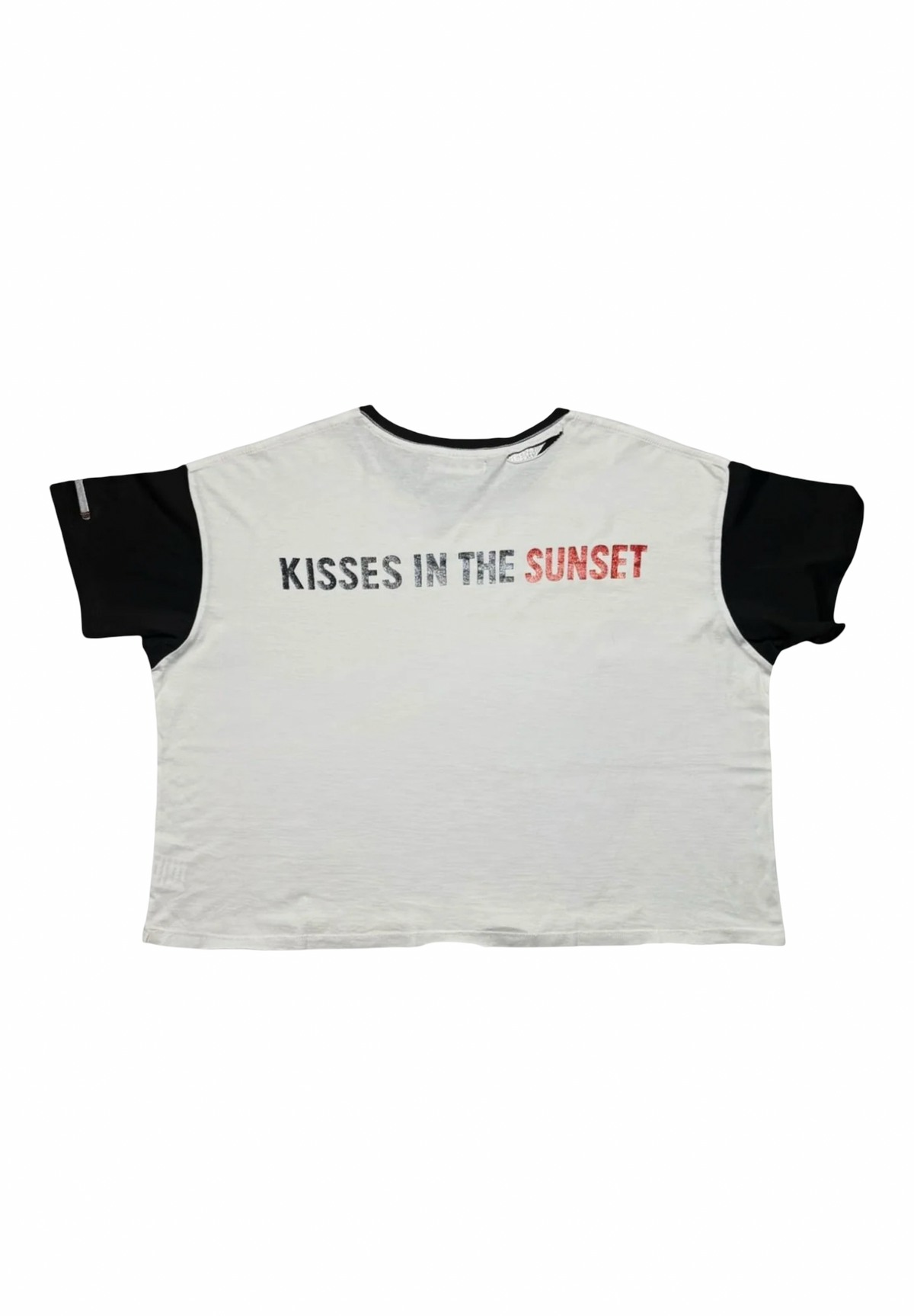 Bottega Desires Kisses In The Sunset Tee