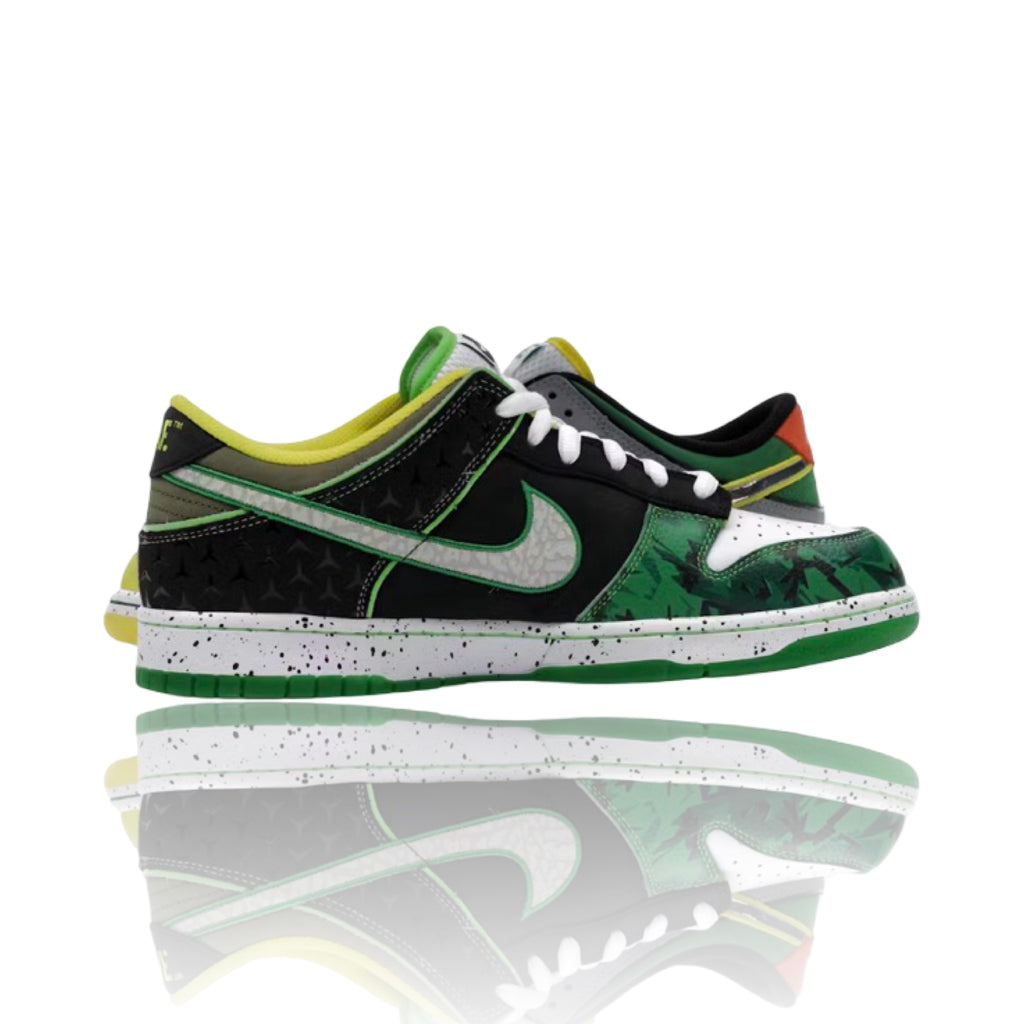 Nike Dunk Low What The Duck Oregon PE Away
