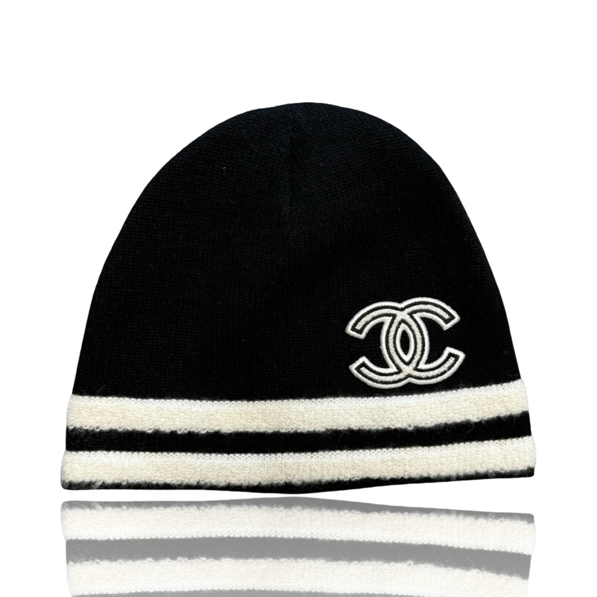 Chanel Cashmere CC Logo Pattern Beanie Black/White