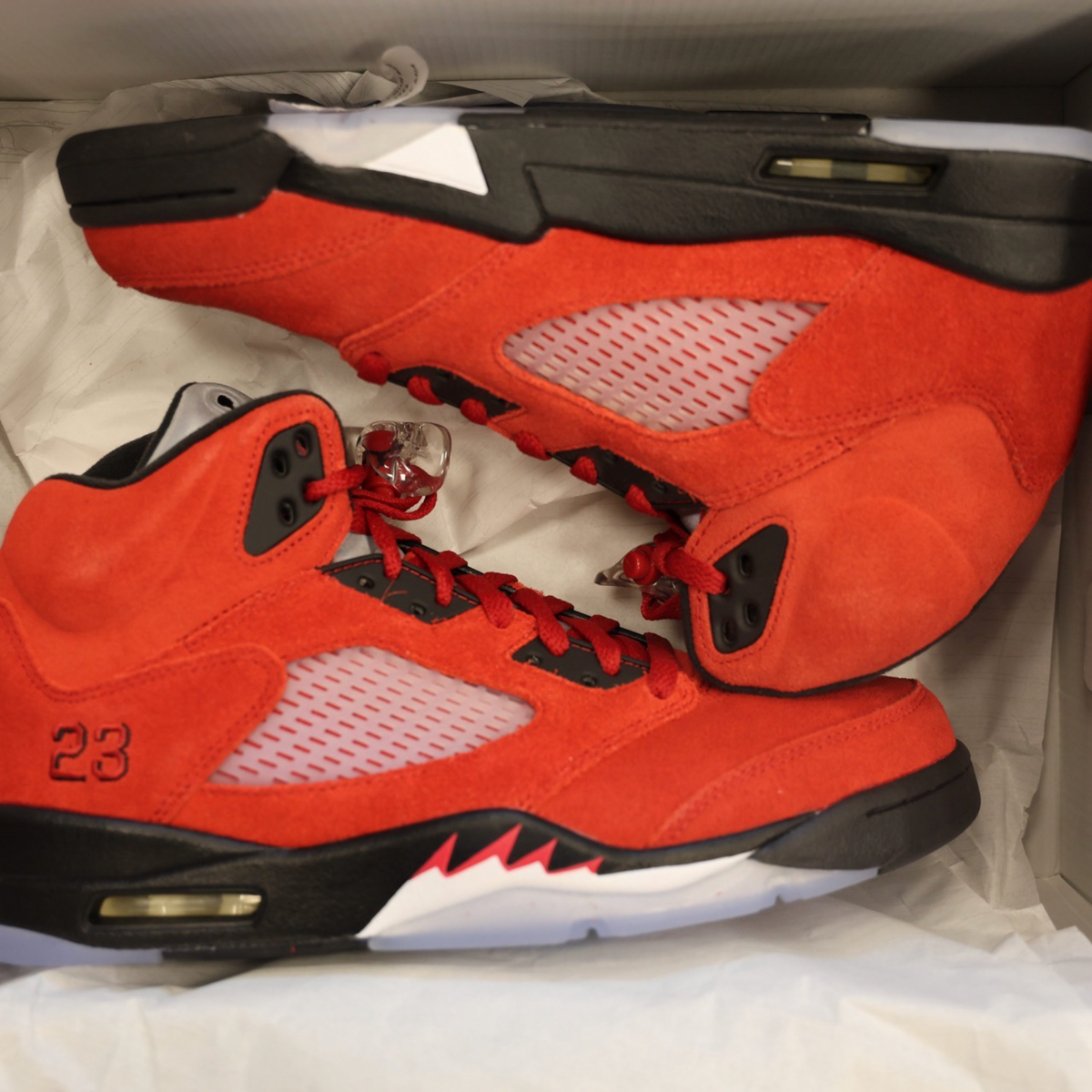 Jordan 5 Raging Bull