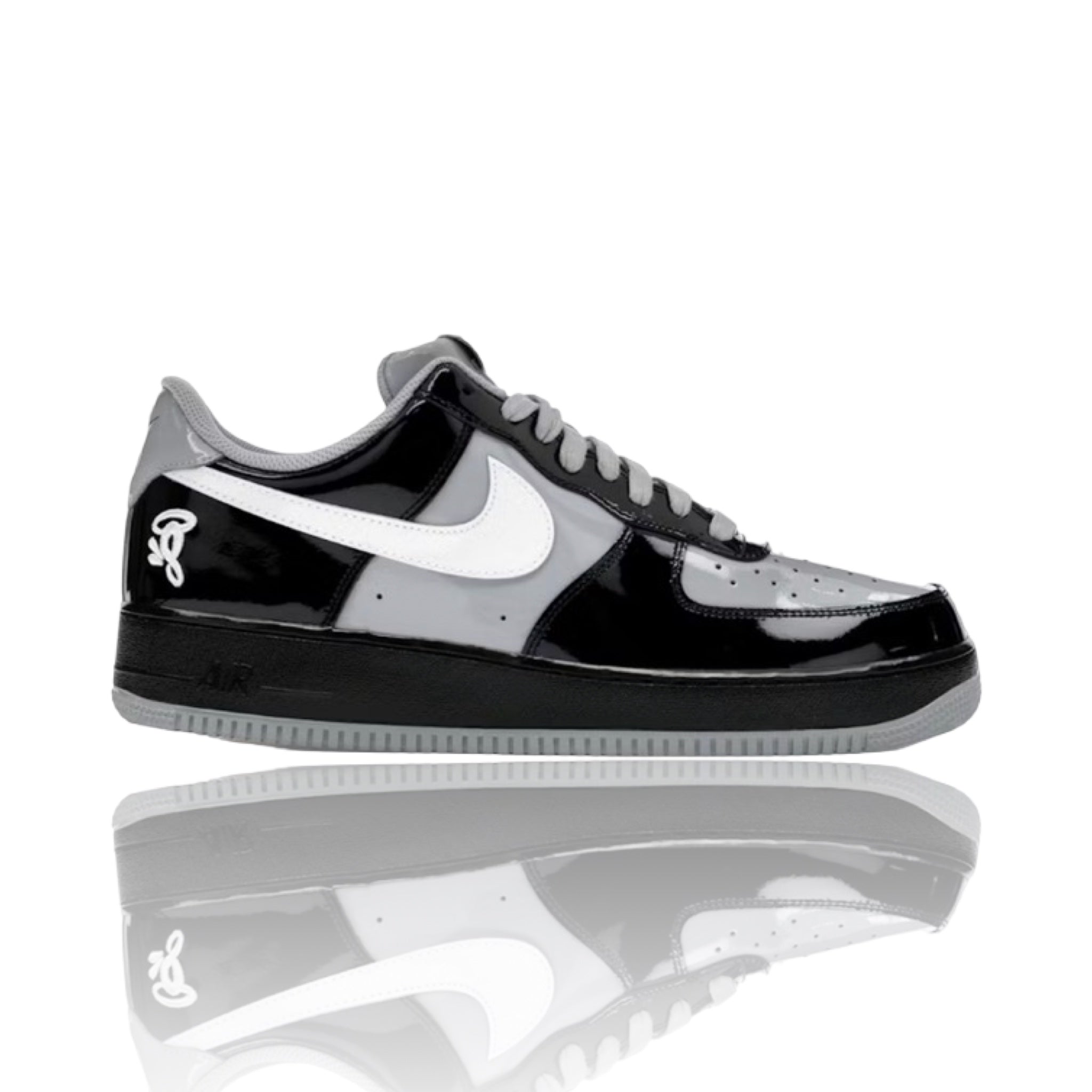 Nike Air Force Patent Leather 1 Low Syna Low-Top Sneakers