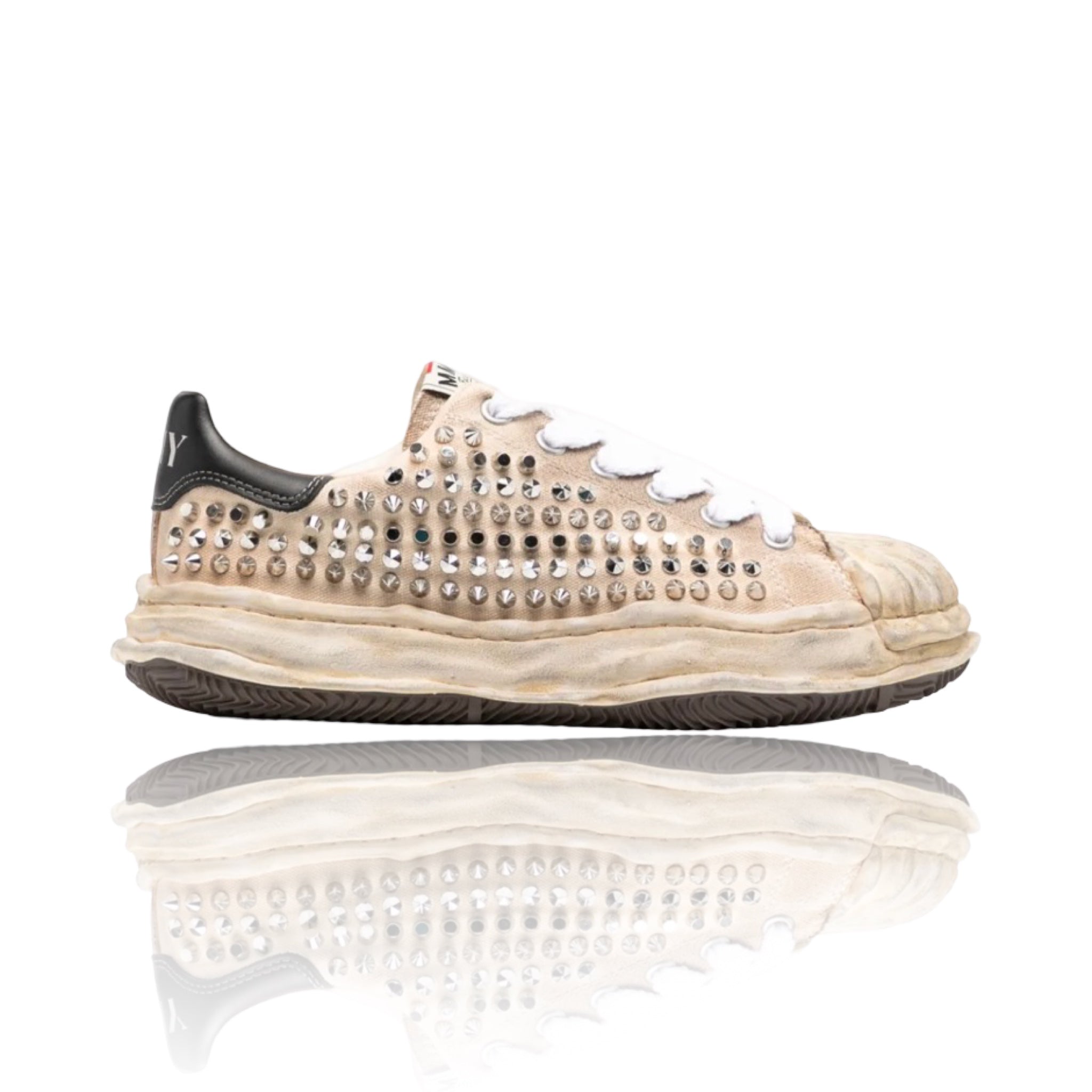 Maison Mihara Yasuhiro Blakey Low Studded White
