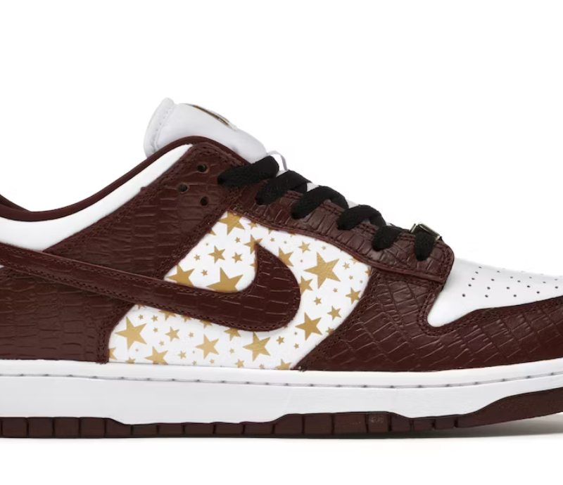 Nike SB Dunk Low Supreme Stars Barkroot Brown (2021)