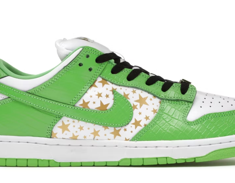 Nike SB Dunk Low Supreme Stars Mean Green (2021)